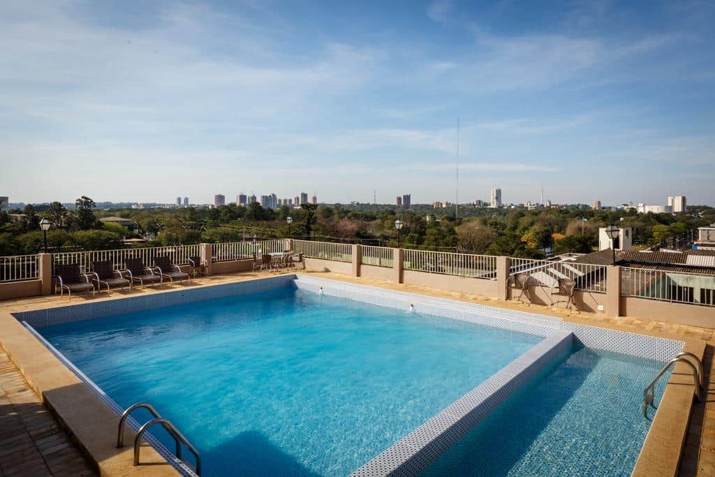 Piscina do Hotel Mirante