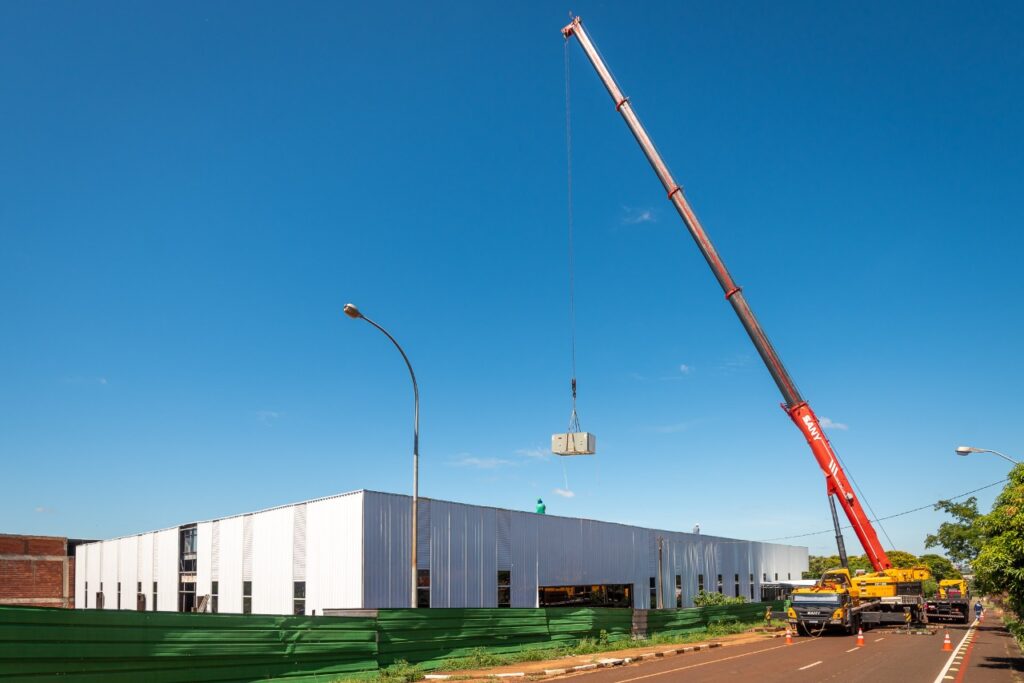 Mercado Municipal de Foz do Iguaçu em construção